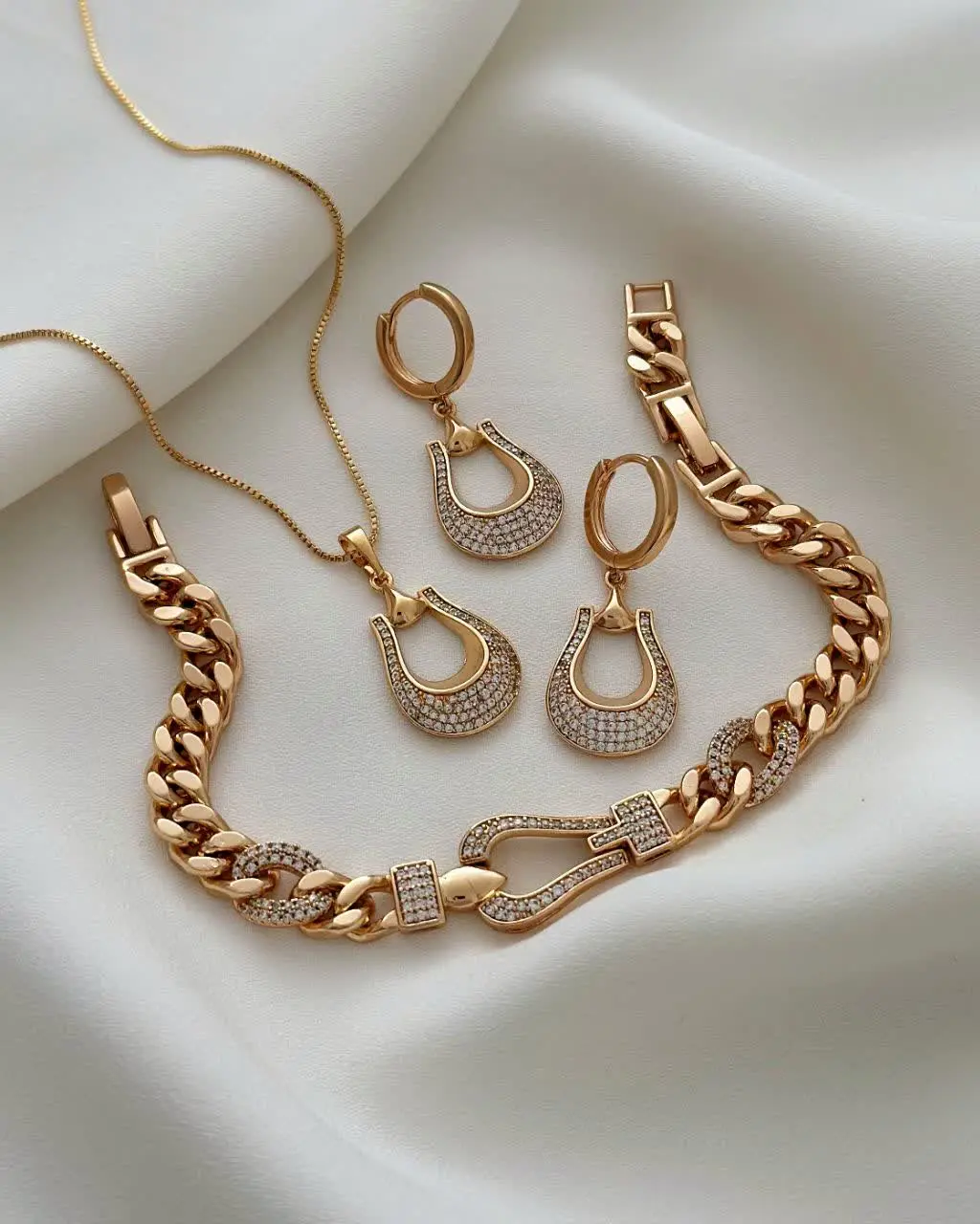 #نیمست بدون زنجیر ژوپینگ کد ۱۳۵۹
