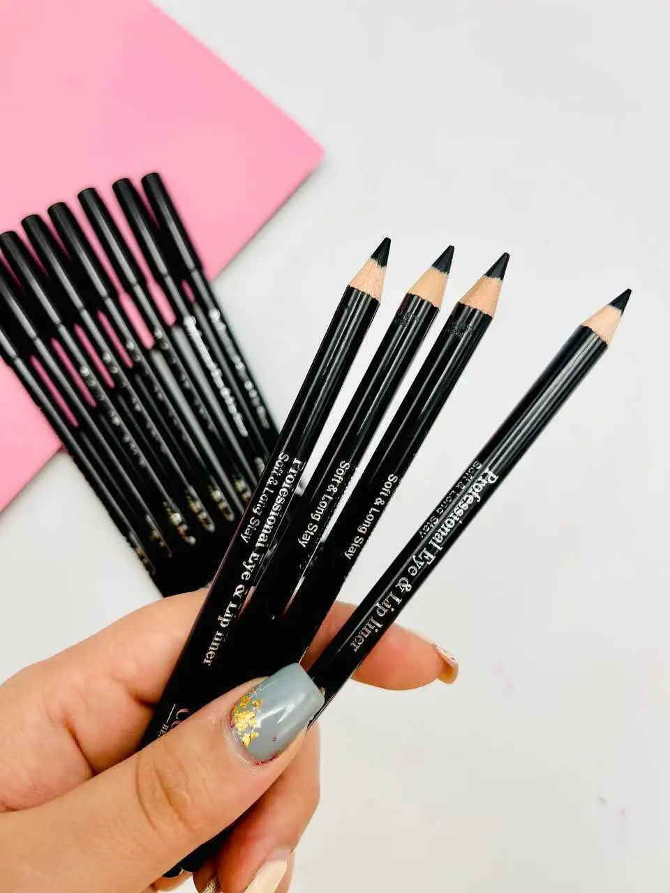 چشماتو زیباتر کن
