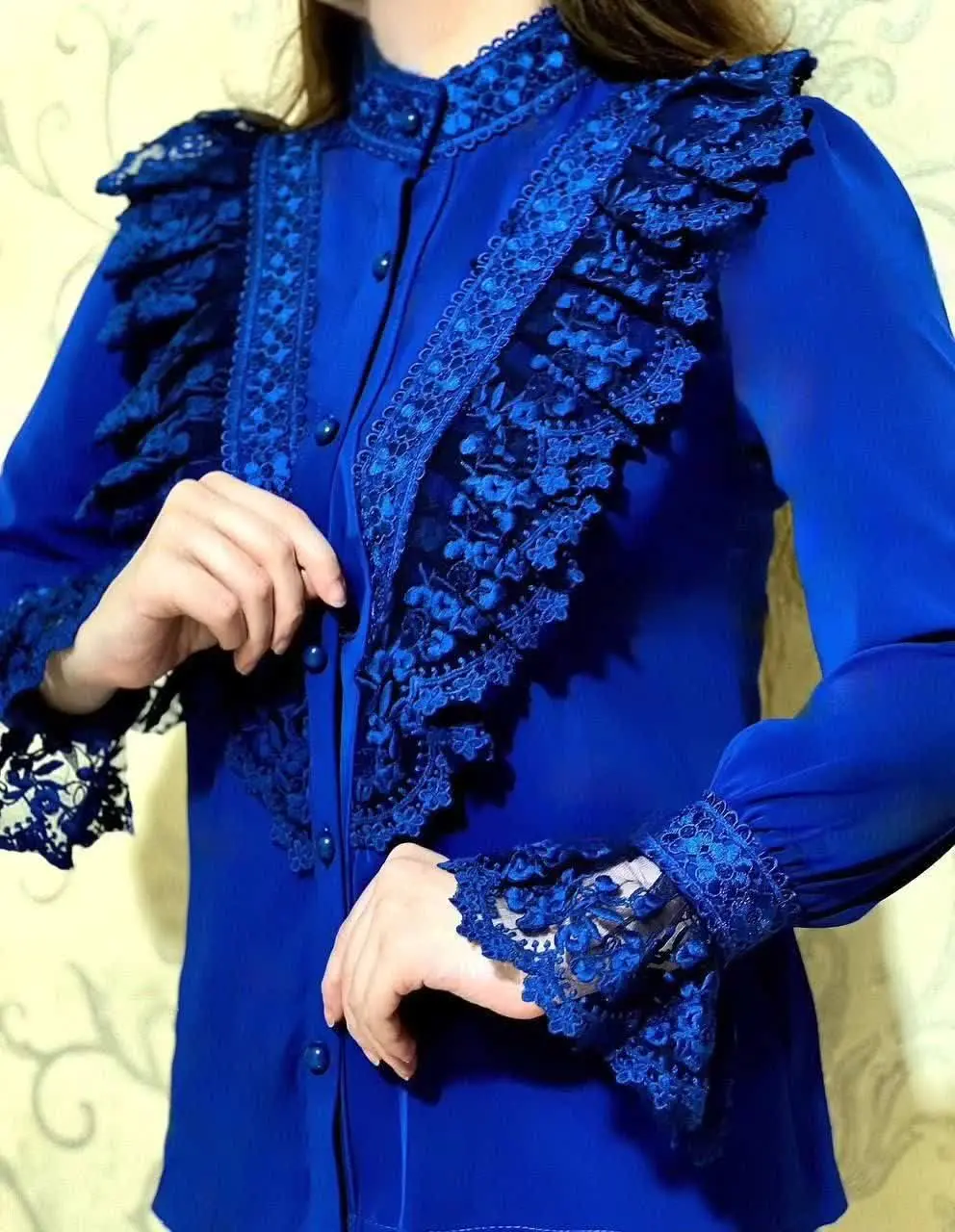 به مدت محدود 
