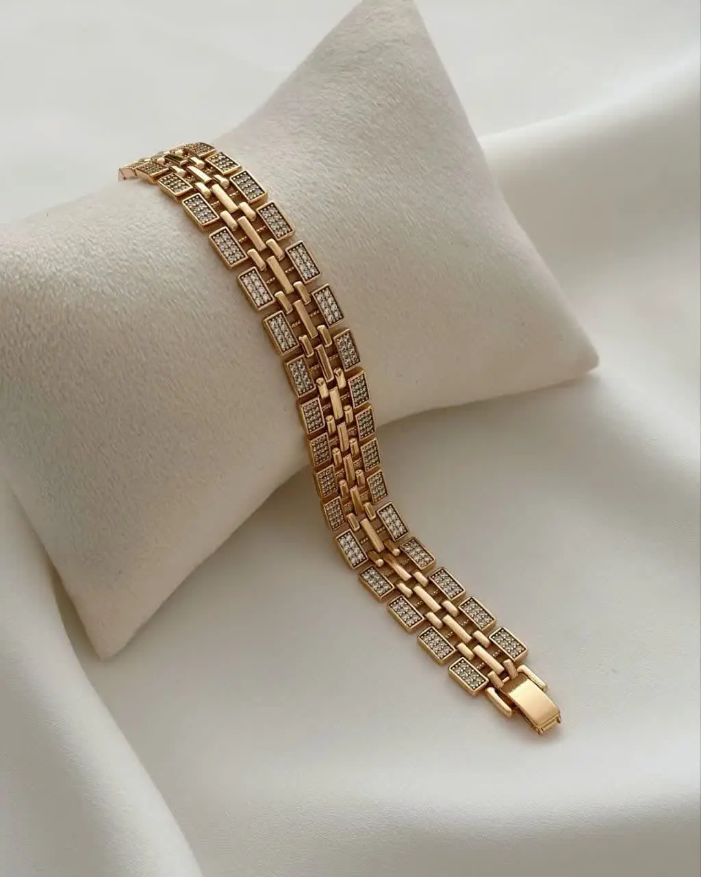 دستبند از برند معتبر ژوپینگ✨💥