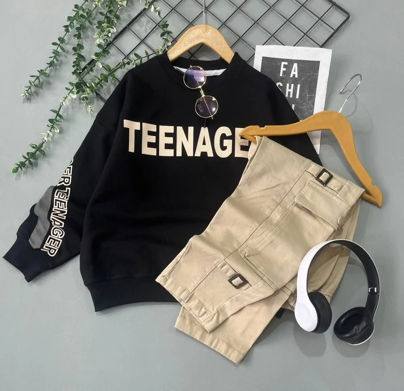 دیگه دنبال ست عیدانه نگرد
