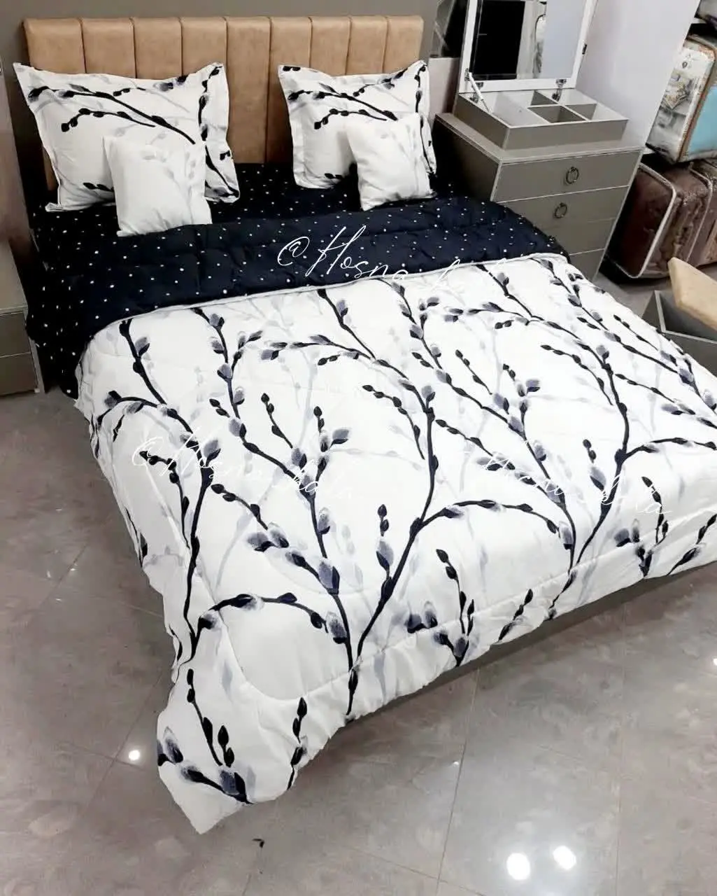 👆😍💃🏻 اینم از طرح خوشگل گل پنبه‌ای ما که غووووغاااا به پا میکنه هر باررر🖤🤍
