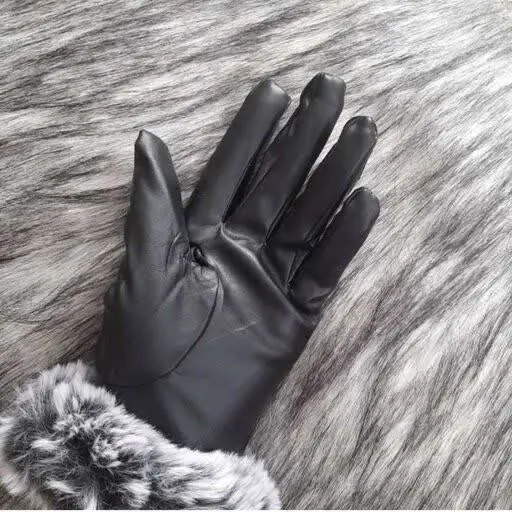 ❤️نام: دستکش زنانه چرم
