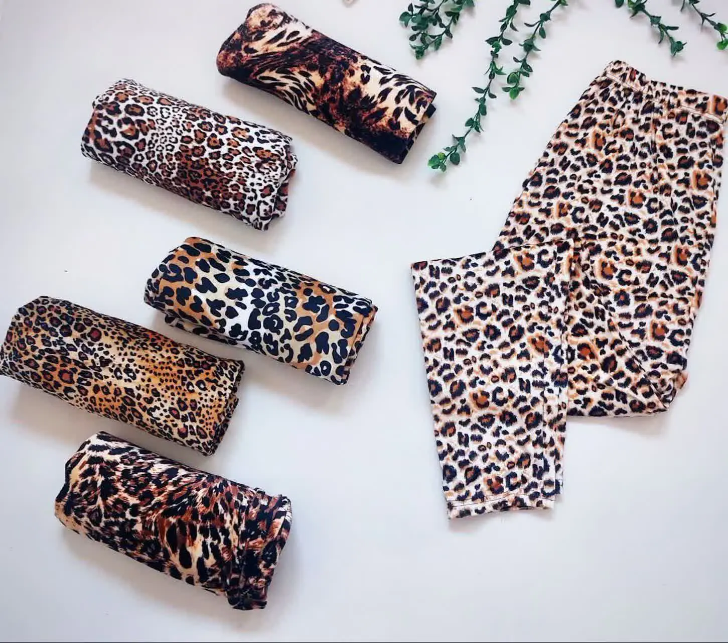 قد شلوار ۱۰۲، پهنا ران ۲۷