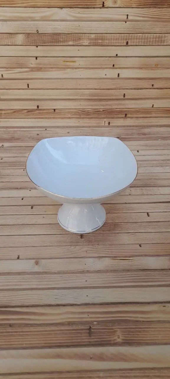 میوه خوری چینی کوچک پایه دار
