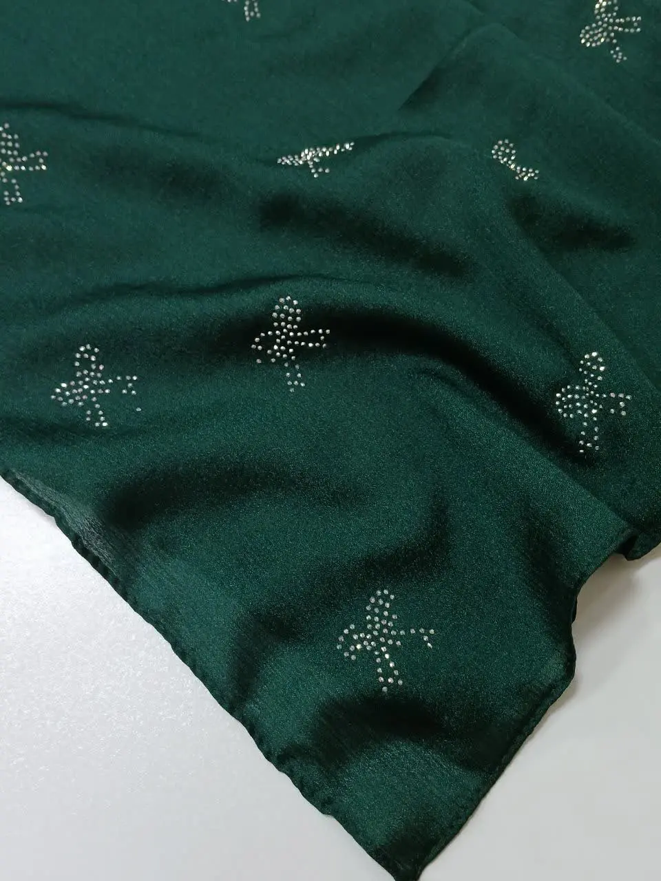 🌸🌱شال کریستال نگیندار پاپیونی
