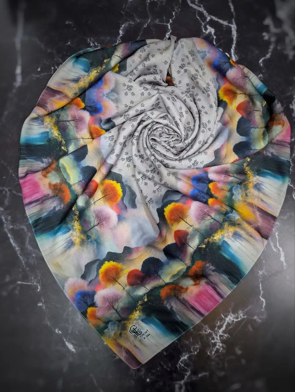 رنگین کمانی از نوع روسری 🌈
