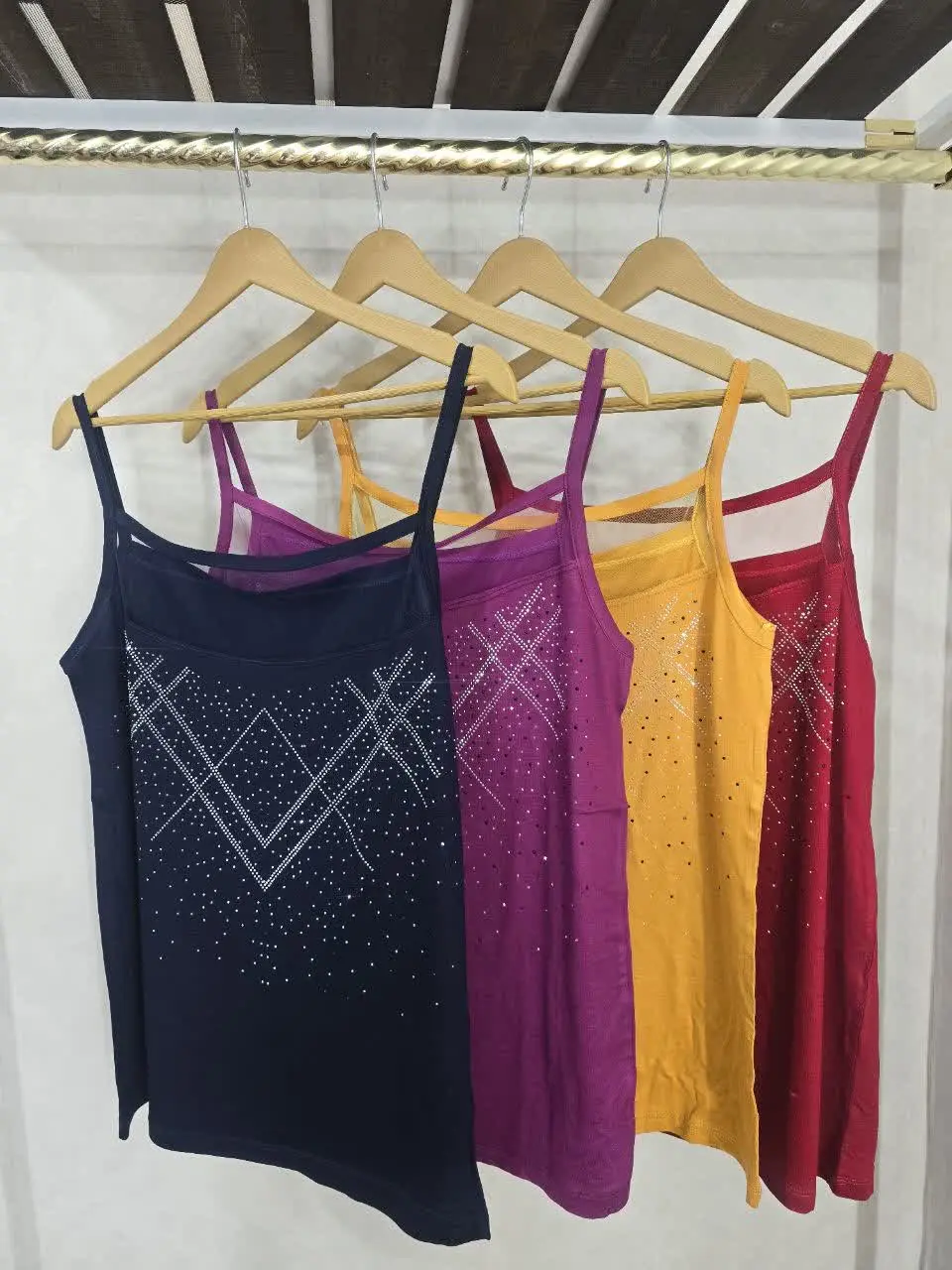 تاپ نگین دار  یقه توری