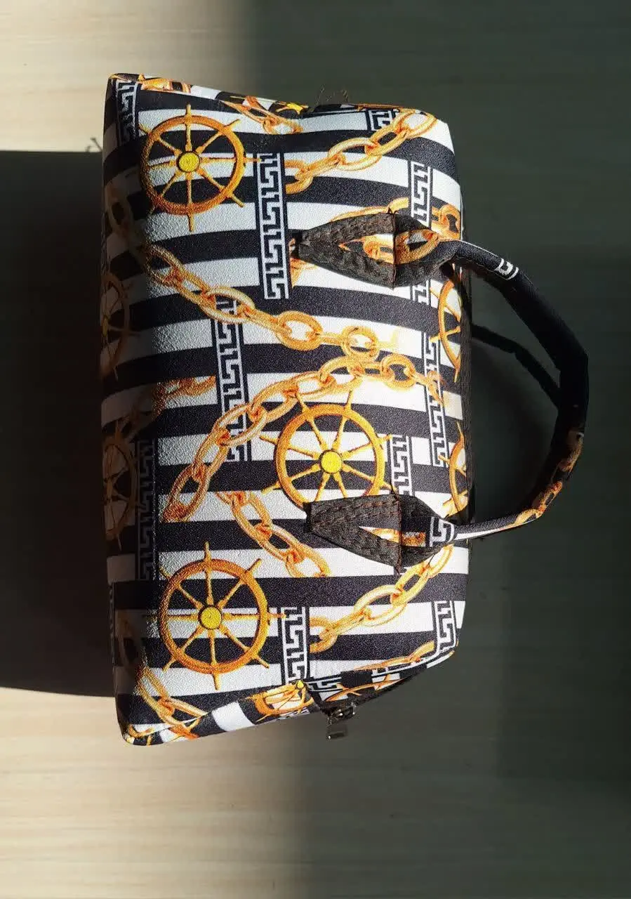 #کیف_آرایشگری
