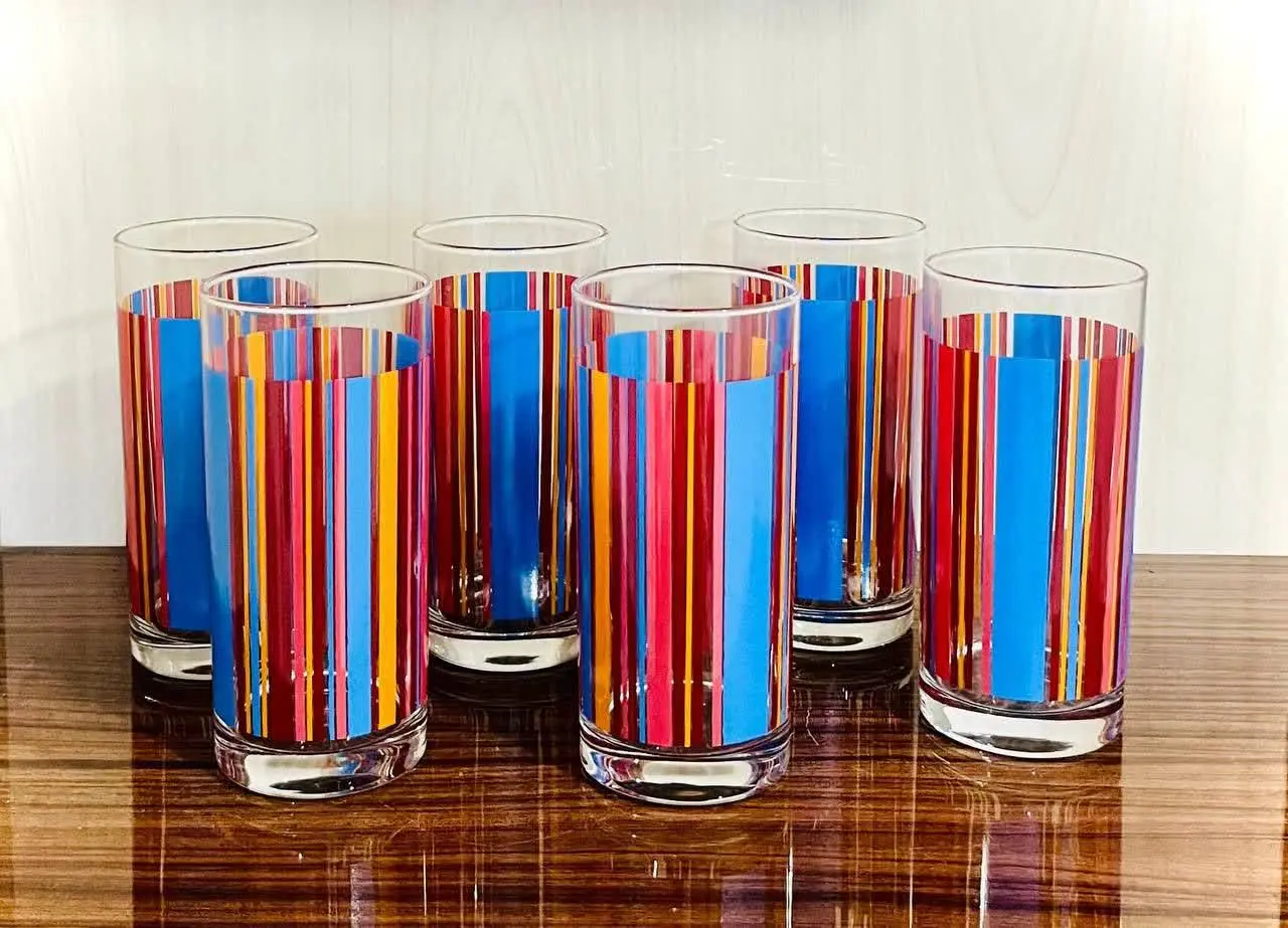 یک دست لیوان تایلندی 
