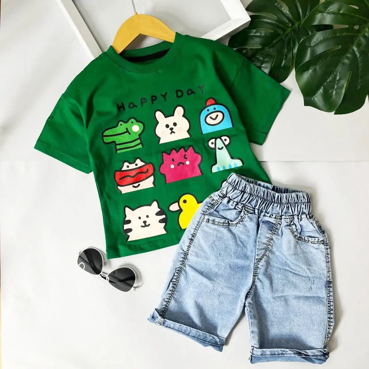 تیشرت شلوارک اسپرت happy day
