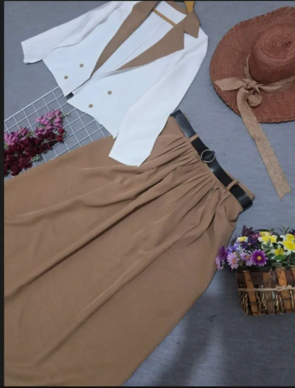 نام: کت و دامن آنجولینا
