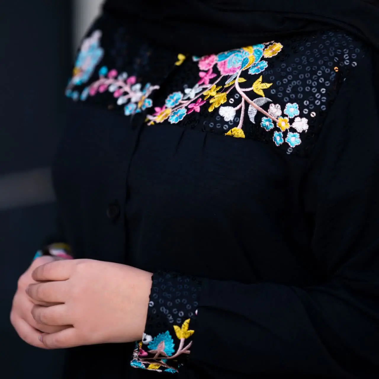 مانتو سنتی باخرج کار سوزن دوزی 🥰
