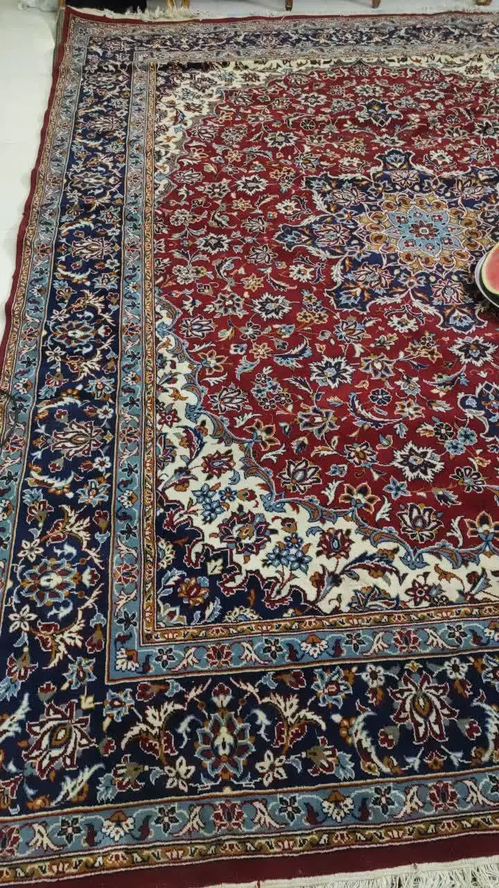 فرش ۱۲ متری سالم بدون زدگی