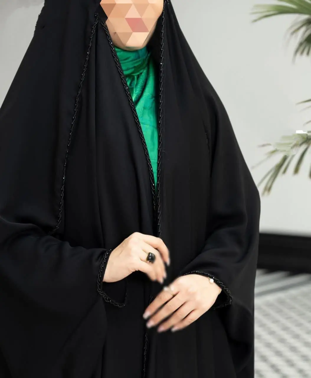 چادر تمام جواهر دوزی بسیار زیبا با جنس عالی
