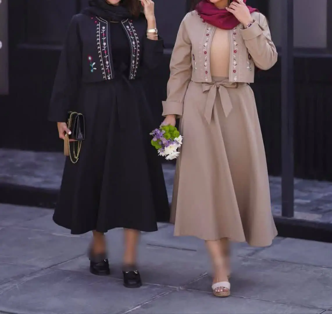 👚 نام: کت دامن الناز
