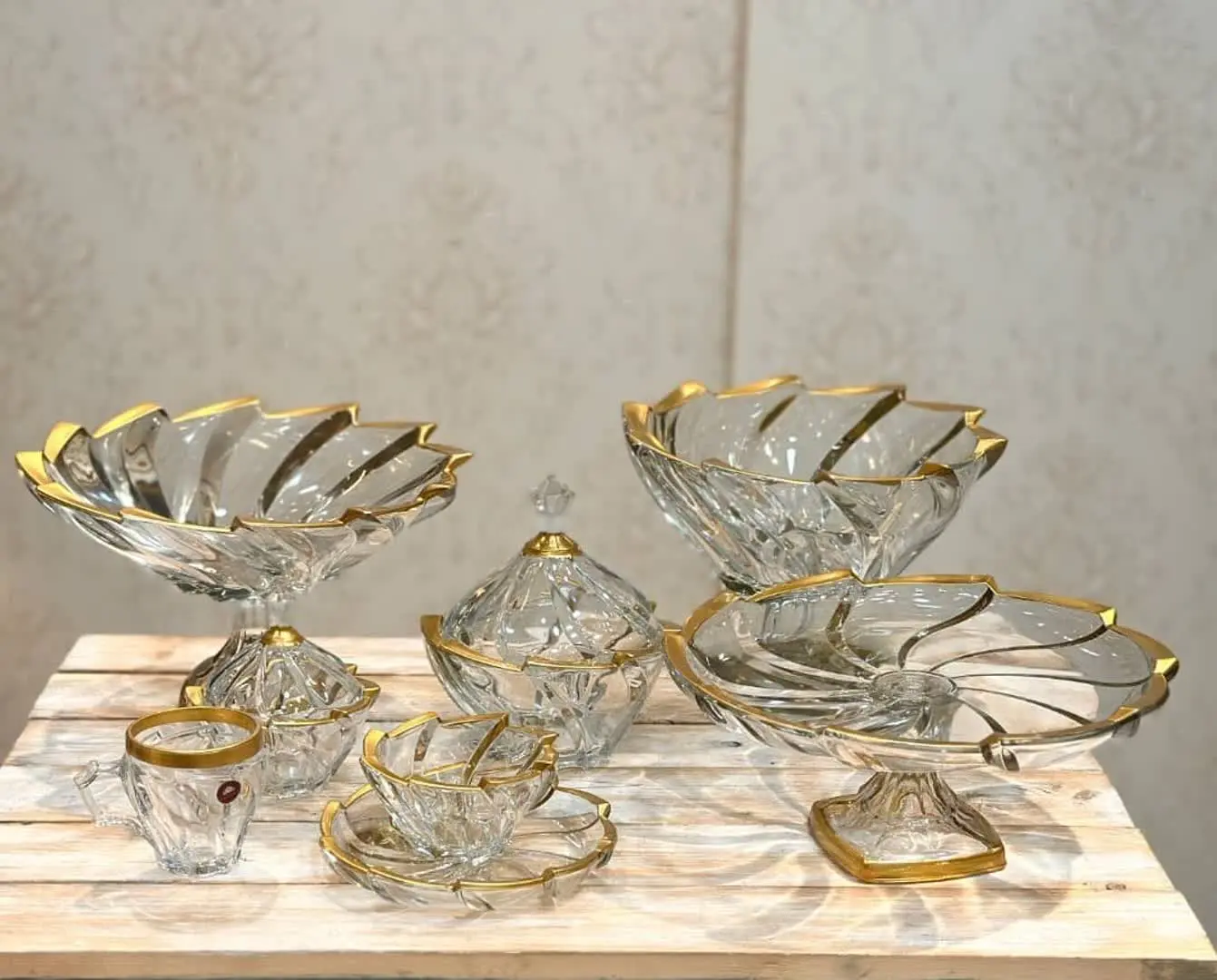 سرویس ۲۵پارچه لب طلای الینور
