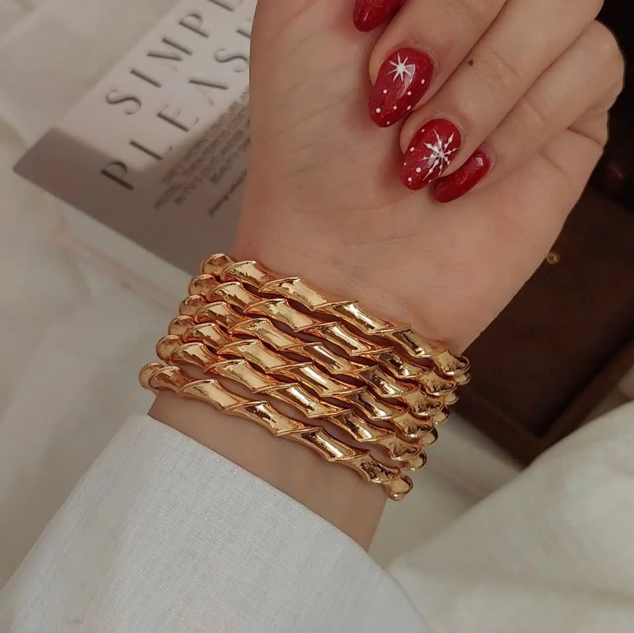 النگو اماراتی استخوانی برجس...