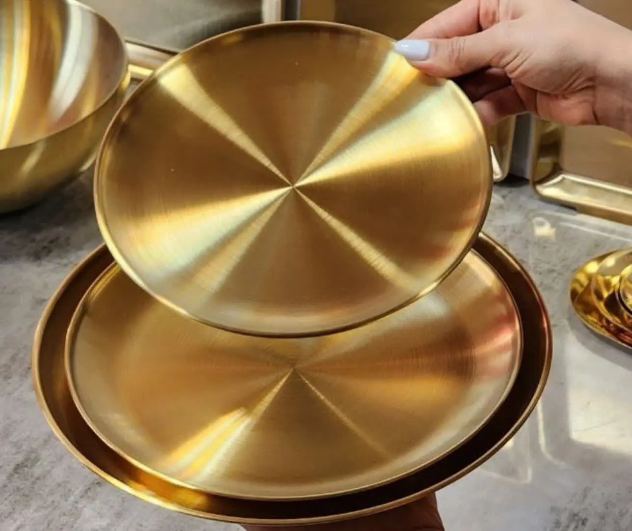 ✳️ بشقاب استیل طلایی