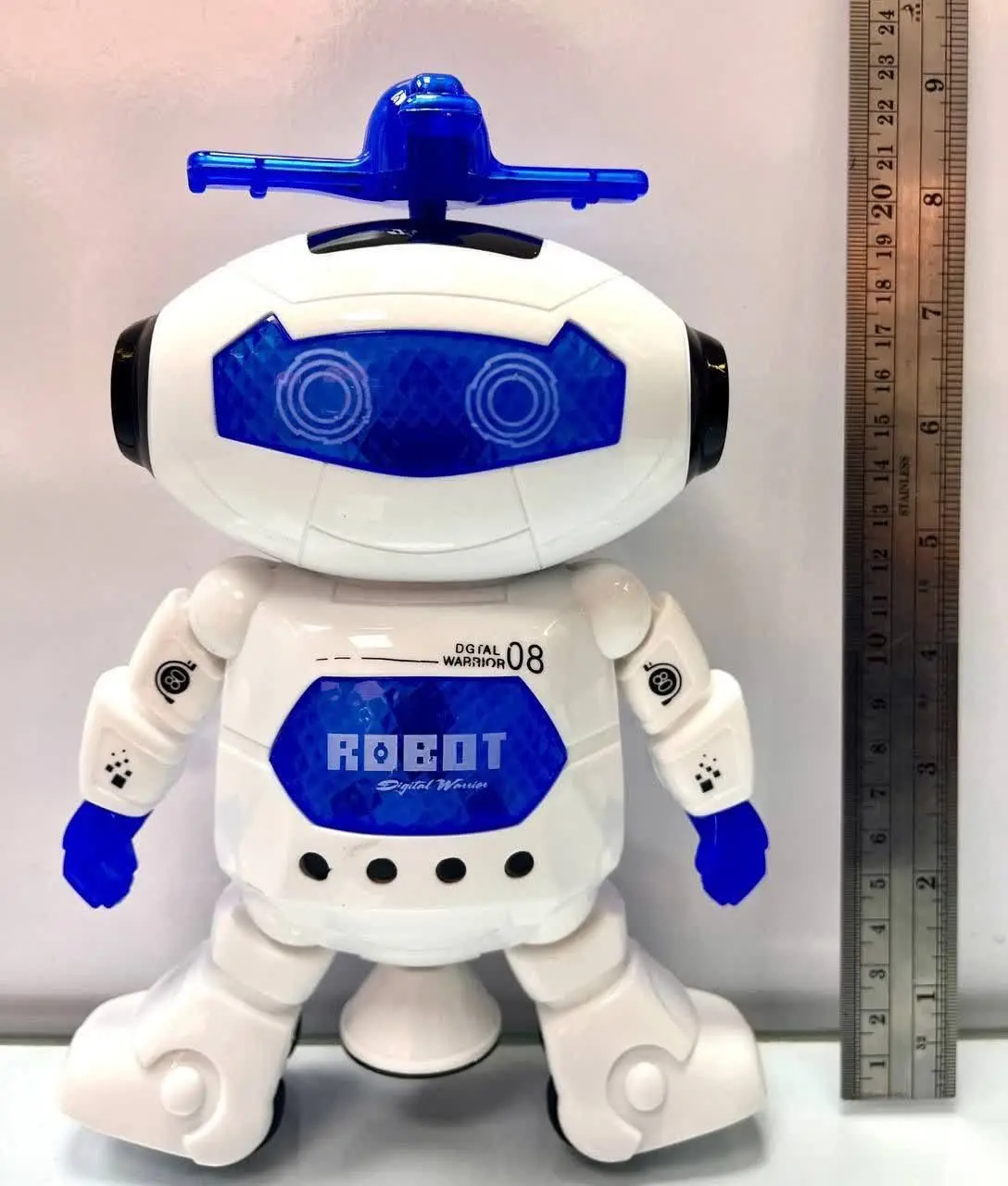 نام محصول: آدم آهنی چراغدار🕹
