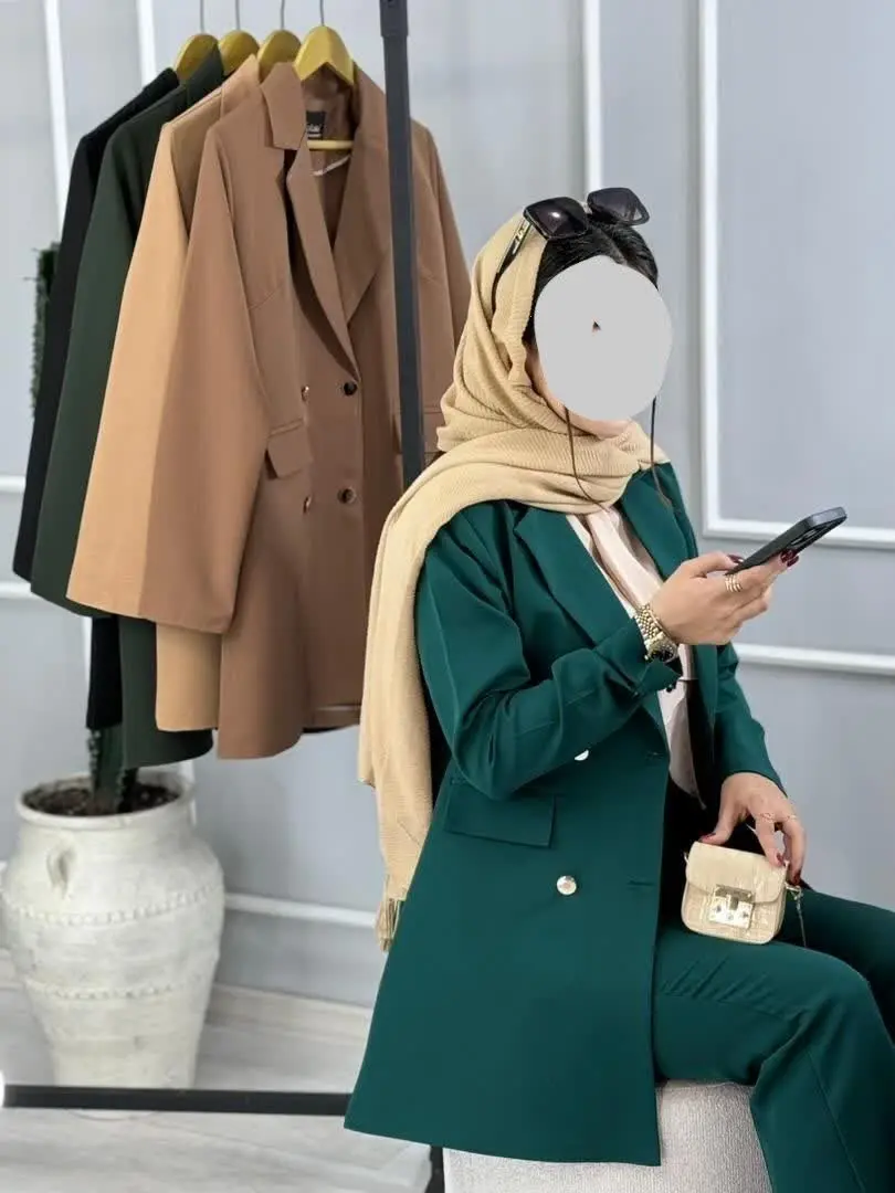 ط🌷نام: مانتو شلوار لاون
