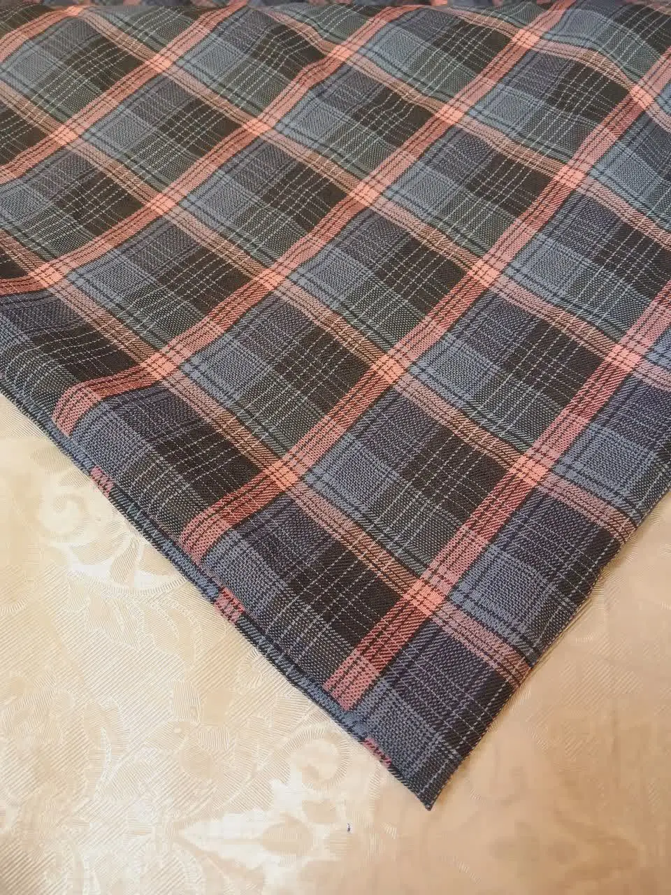 ✅ نام لنین نخ 
