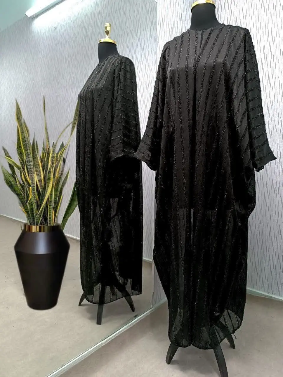 نام: عبا مجلسی عسل 
