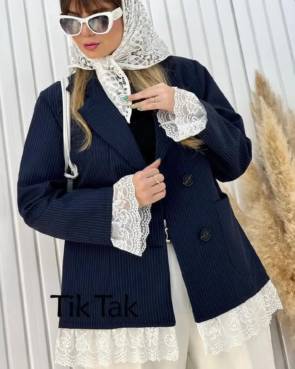 نام: مانتولاوینا+روسری
