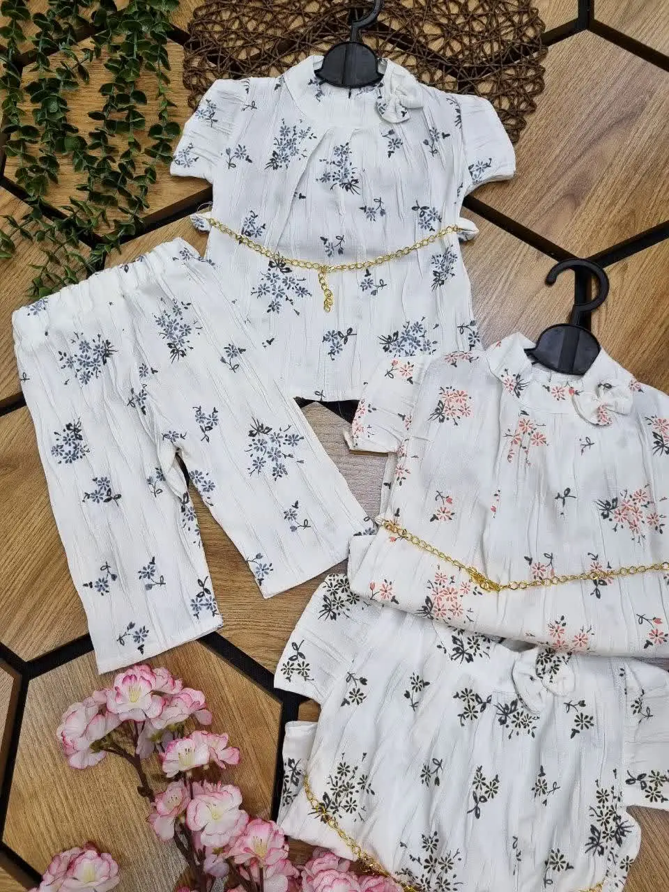 🇮🇷🧥🧶👗👚🎽👕👖👔💎
