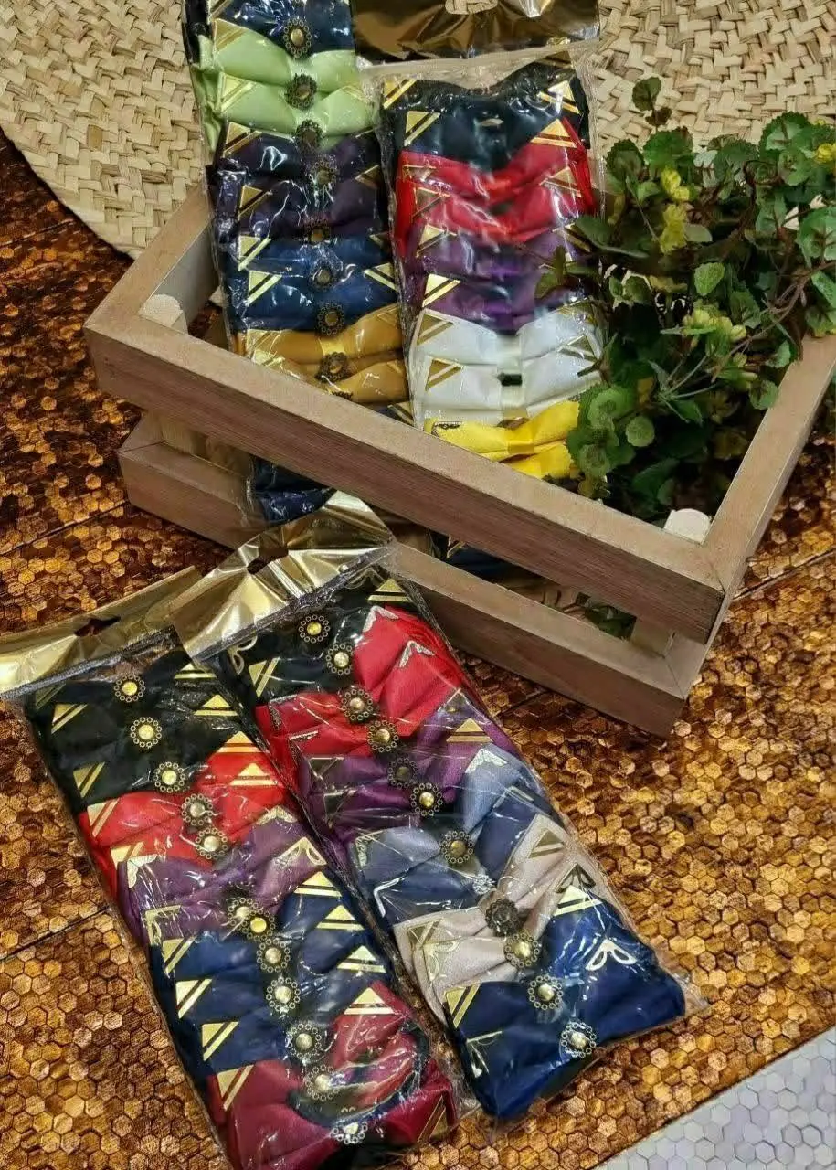 🇮🇷🧥🧶👗👚👔🎽👕👖💎
