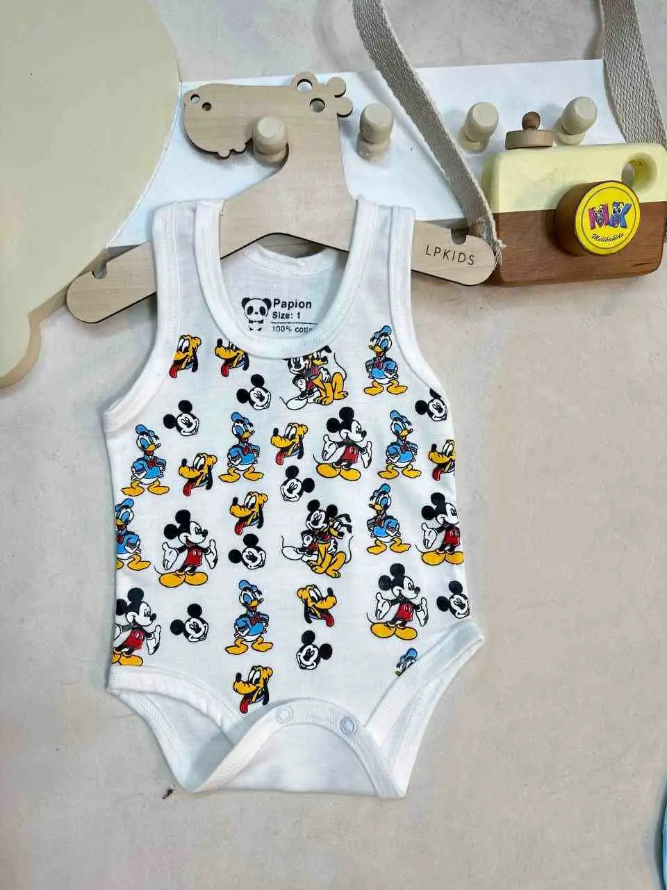 بادی زیردکمه طرح میکی موس نوزادی کد ۱۱۸۰۰۴ 
