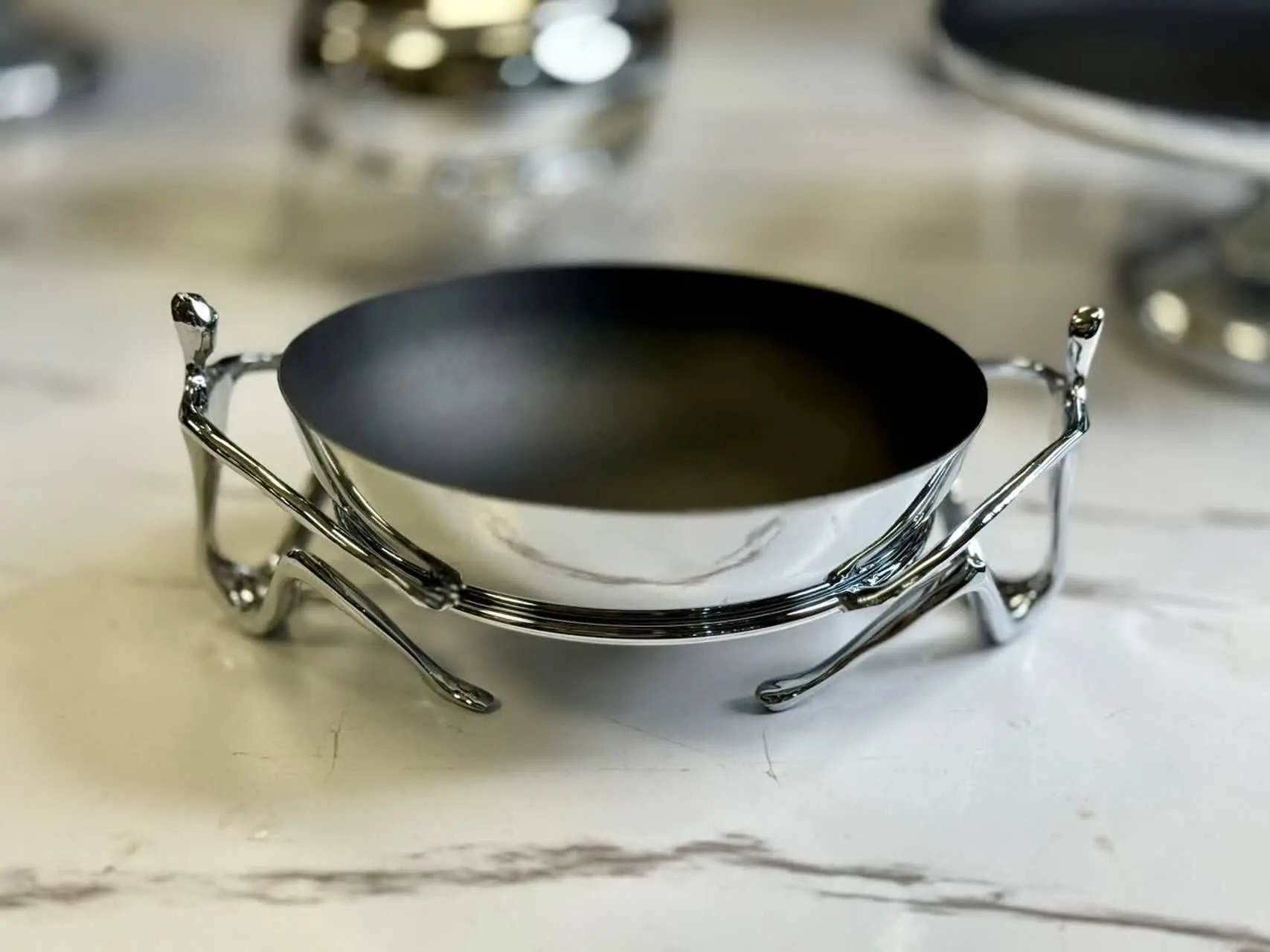 ادمک اجیل نقره 
