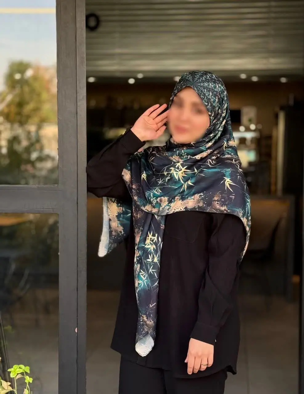 طرح این روسری جذاب از حاشیه...