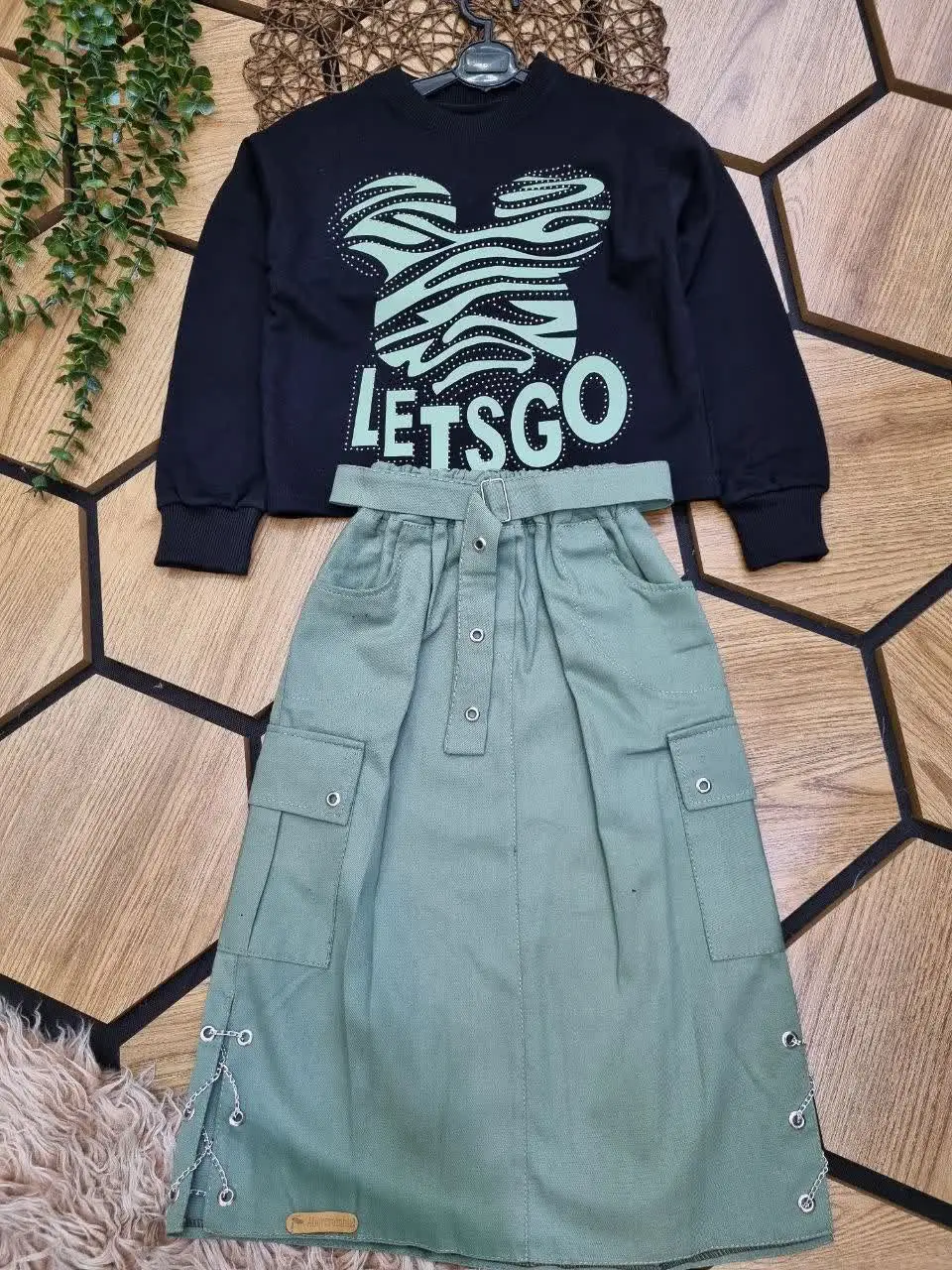 🇮🇷🧥🧶👗👚🎽👕👖👔💎
