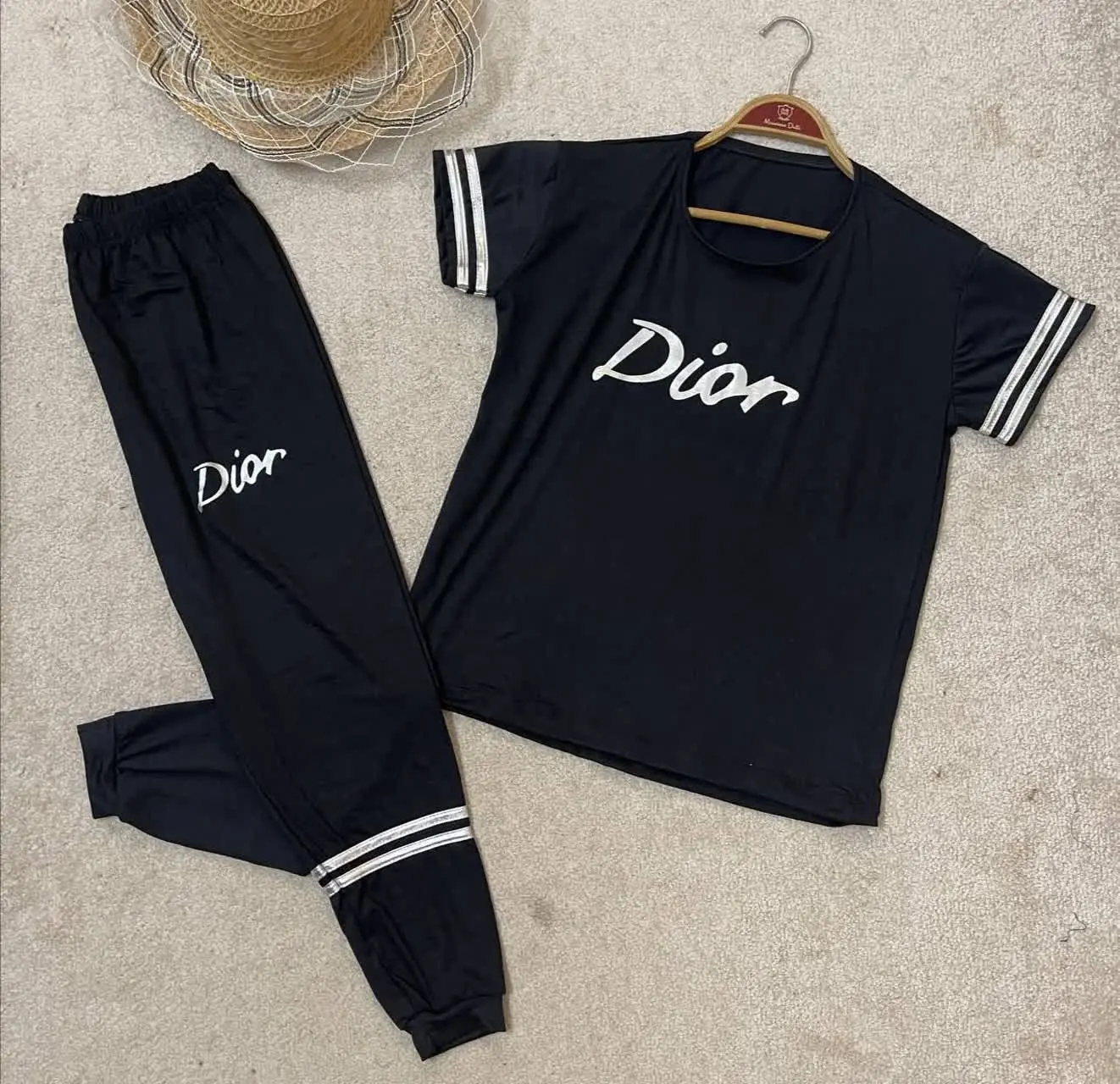 نام: ست تیشرت شلوار DIOR
