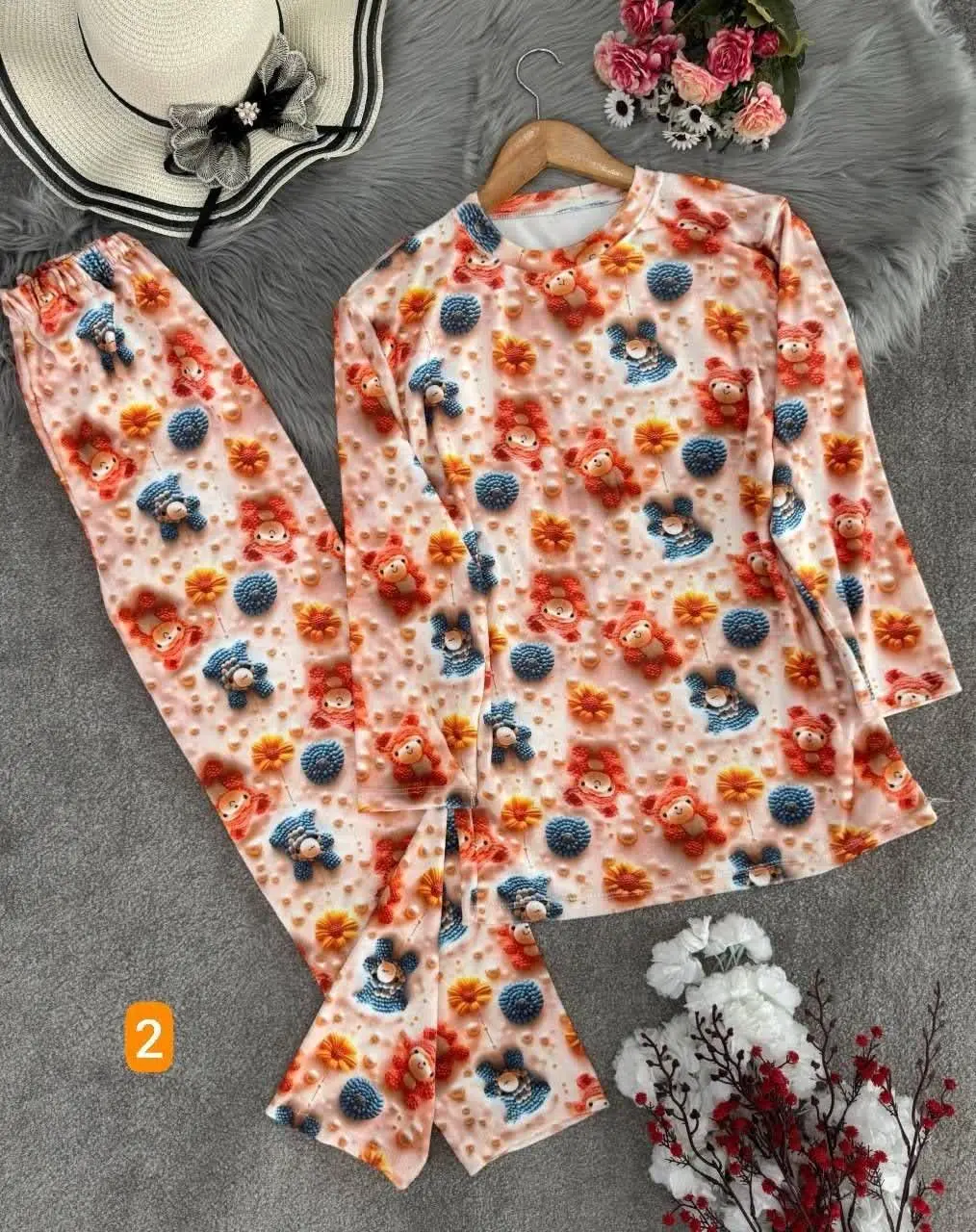 ست خونگی مخمل