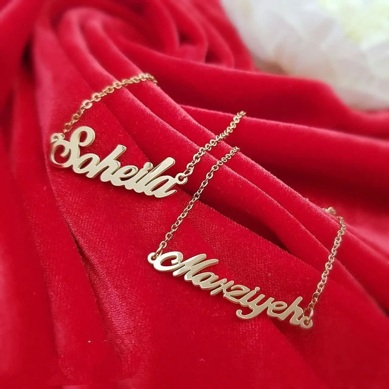 😍😍 گردنبندهای اسم شارژ شدن👆👆
