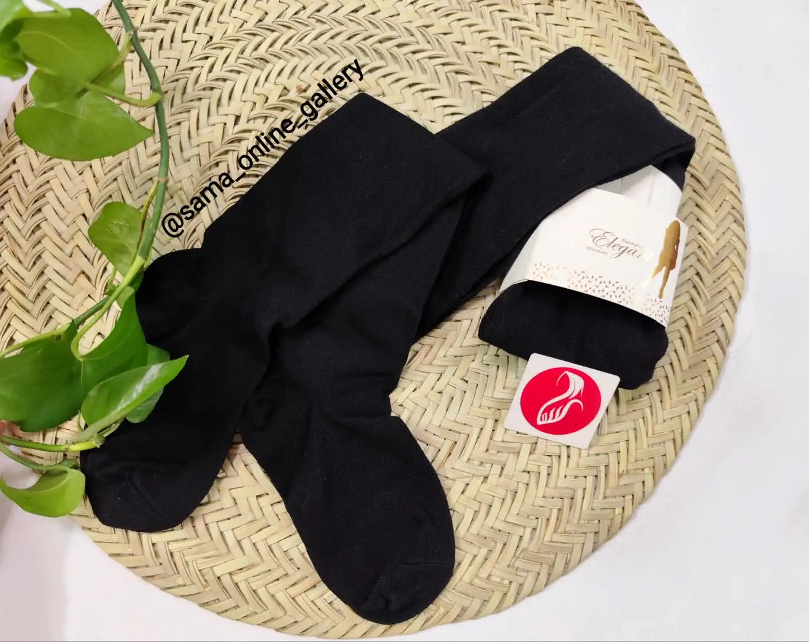 جوراب شلواری مناسب فصل پایی...