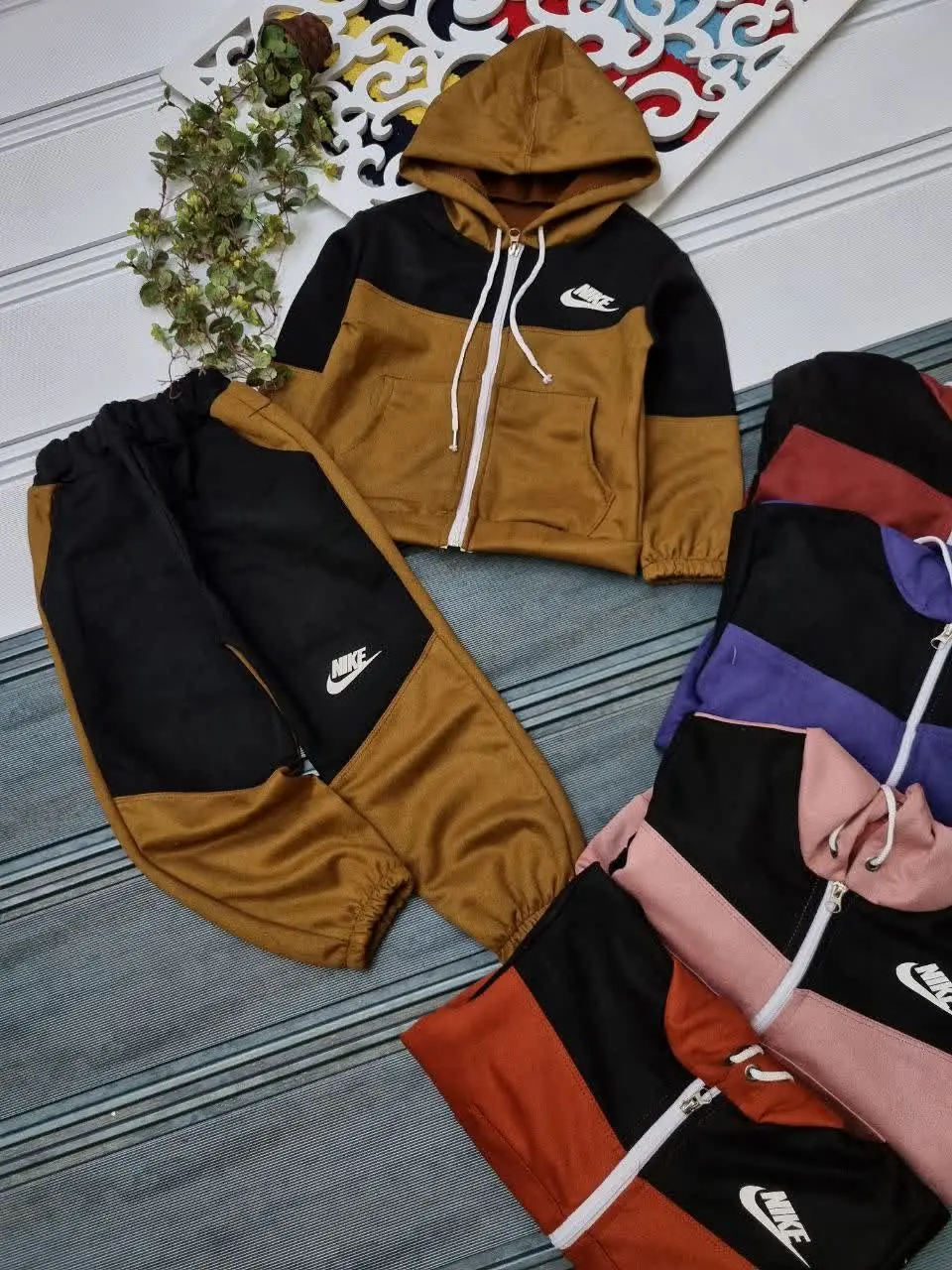 🇮🇷🧥🧶👗👚🎽👕👖👔💎
