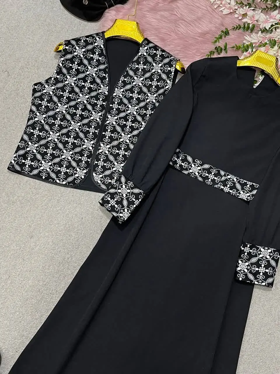 🛍نام: ست ژیله پیراهن زیبا👌🌼
