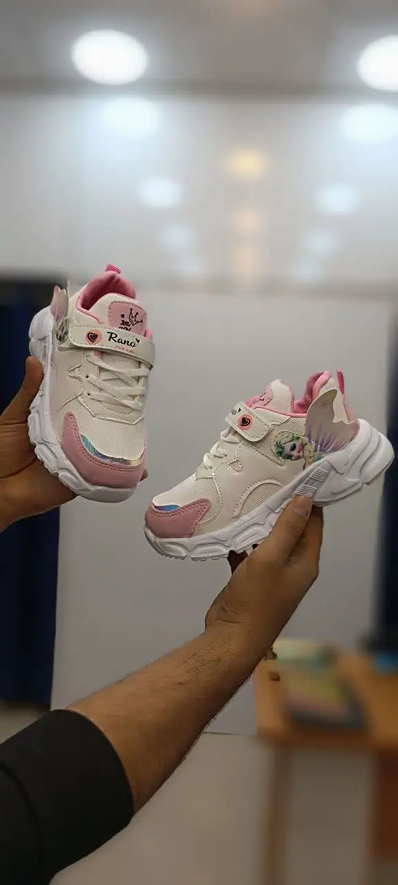 کتونی الساآنا خوشگل و عالی 
