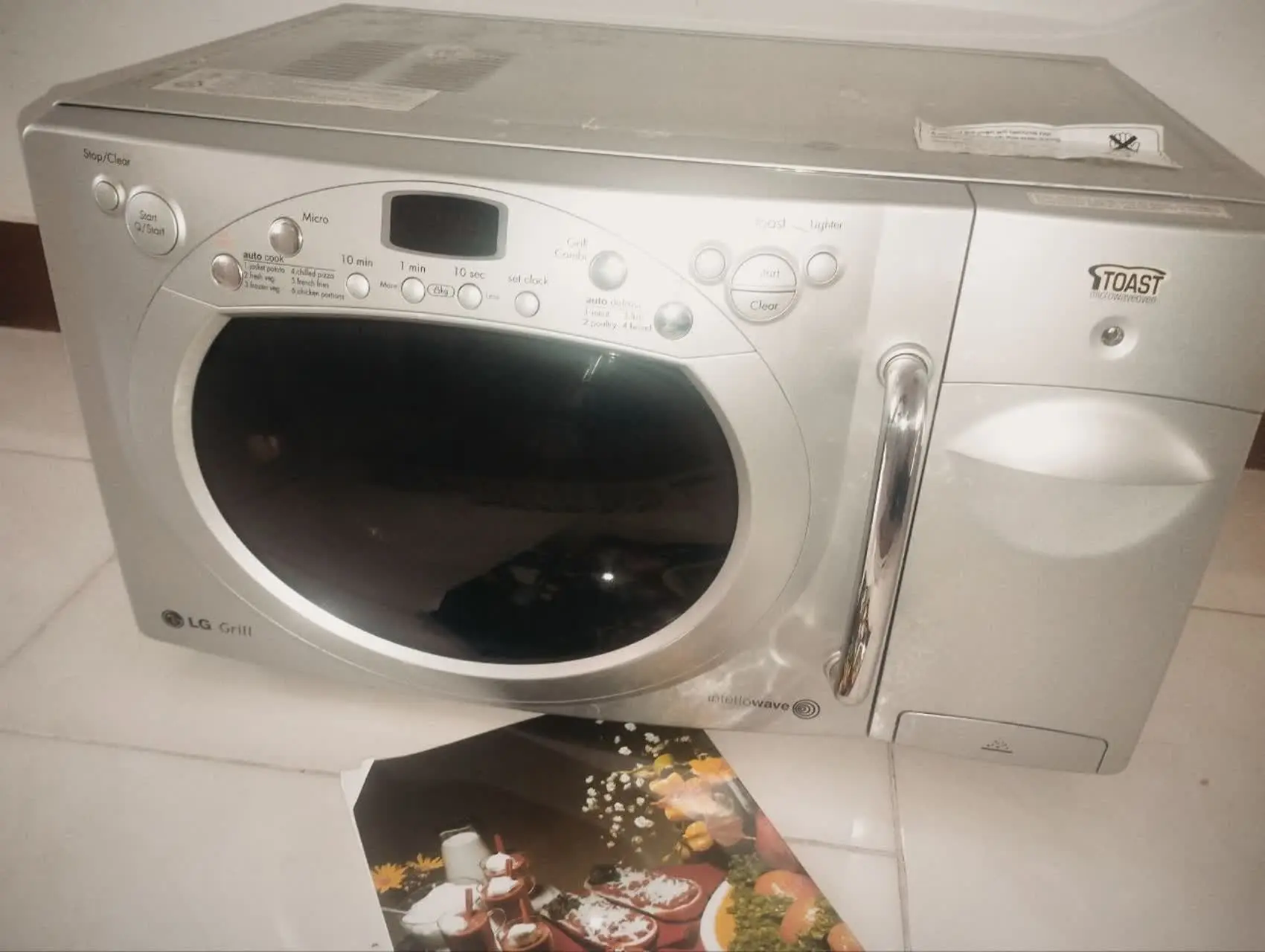 هنوز سلفون هاش باز نشده با دفترچه🛍