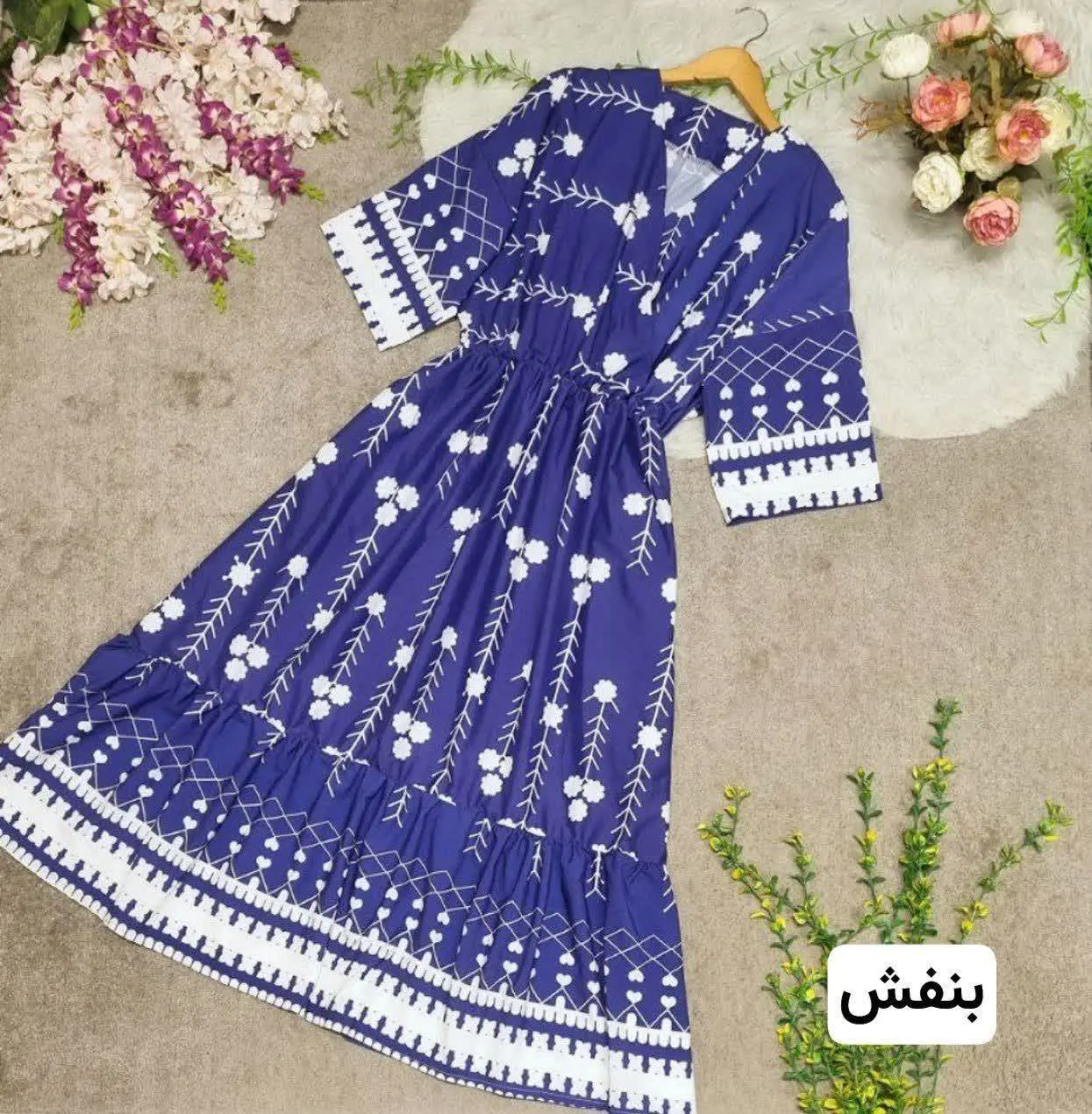 🖋نام: ساحلی ندا
