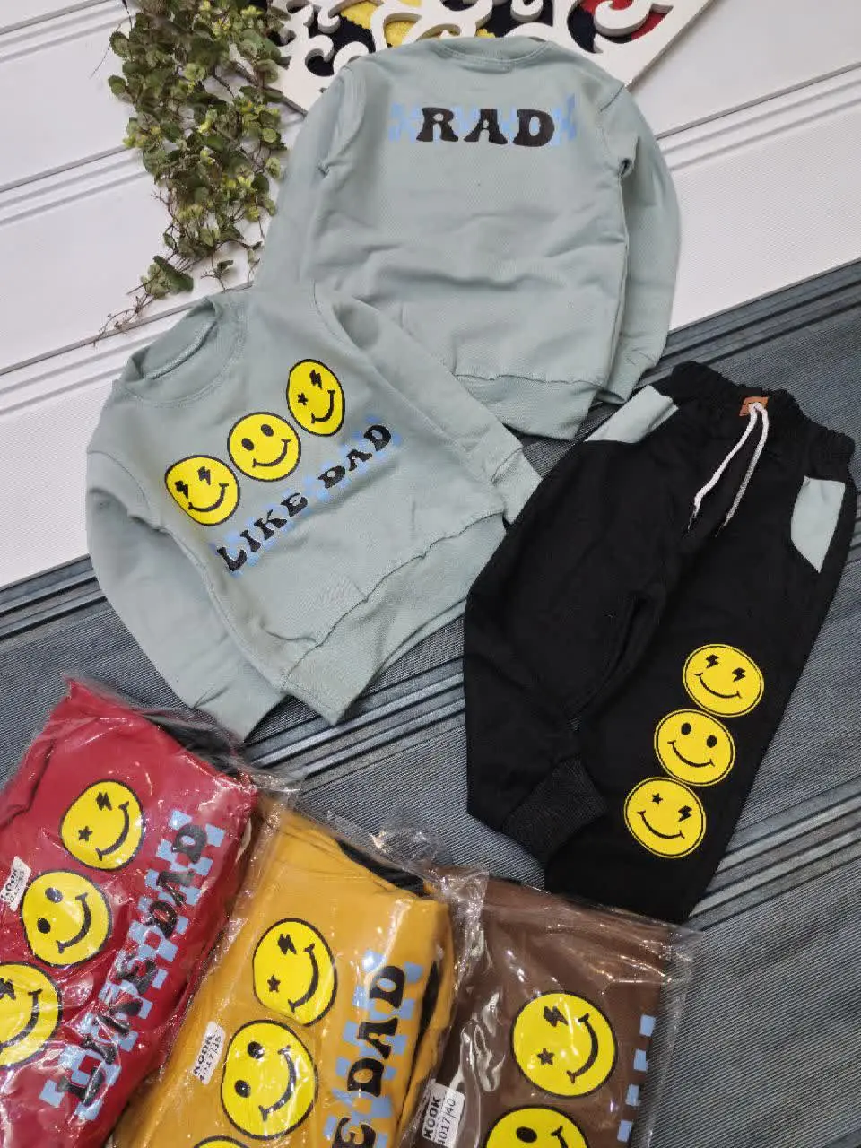 🇮🇷🧥🧶👗👚👔🎽👕👖💎
