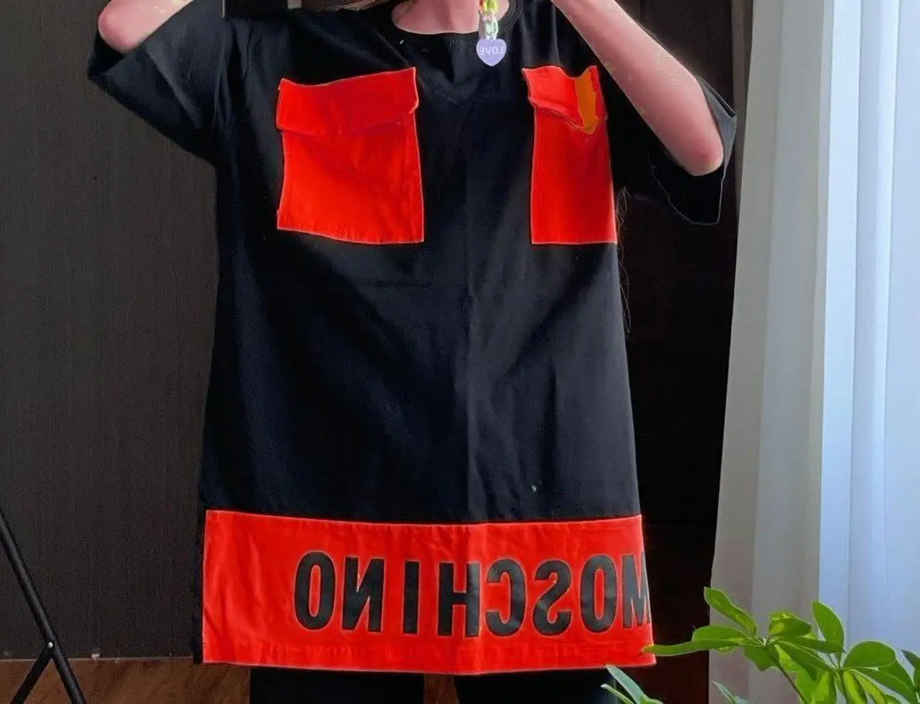 🔴تی شرت لانگ دوجیب چاپ moschino
