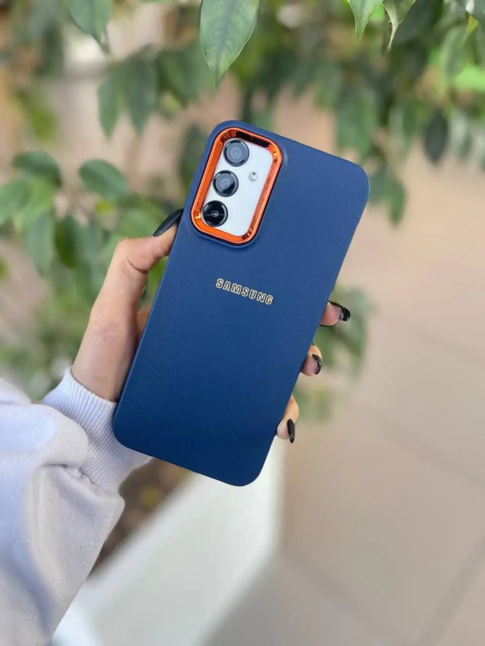 📱مدل قاب: قاب چرمی دور لنز کروم مسی مخصوص انواع #سامسونگ #شیائومی 
