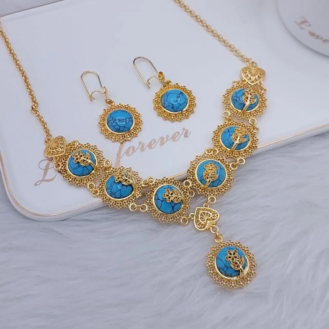 #سرویس طرح طلا فیروزه جدید😍
