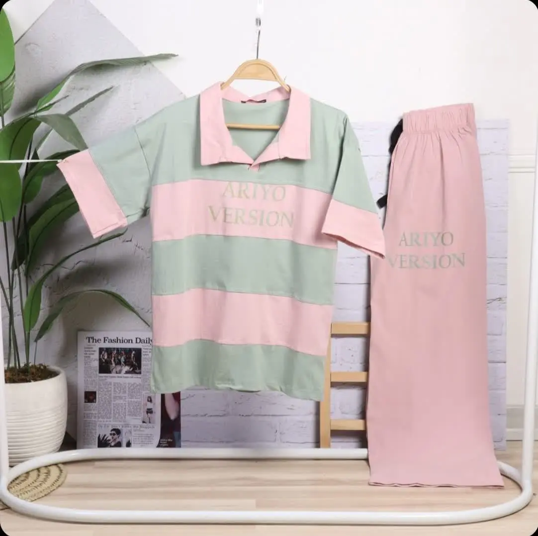 🌷ست دو تکه تیشرت یقه دار با شلوار🌷
