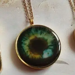 گردنبند عنبیه چشم🤍🌱
