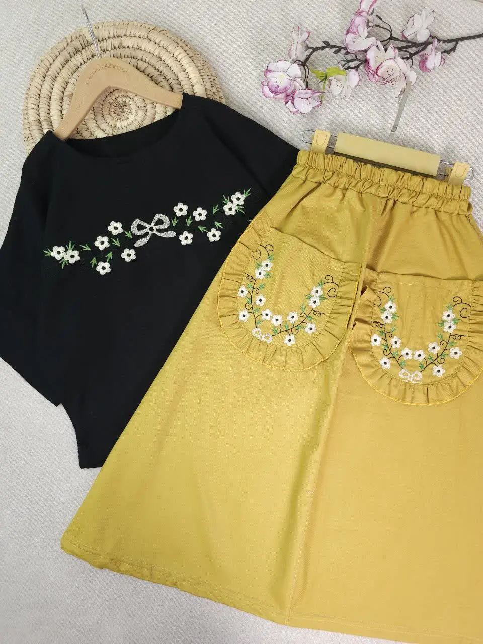 کراپ و دامن دخترانه ترگل
